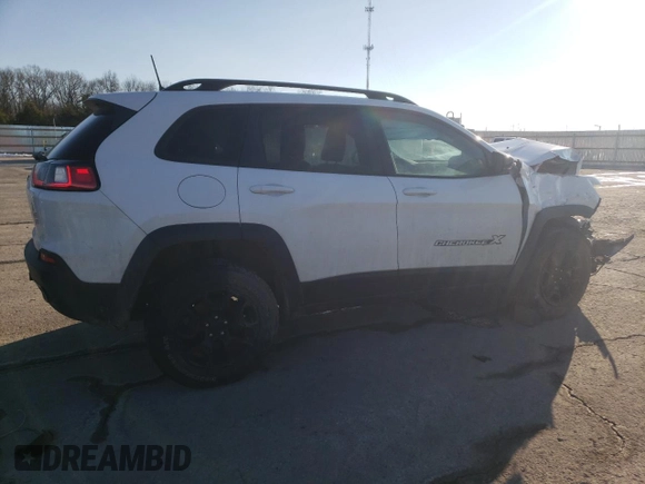 2022 Jeep Cherokee X with VIN 1C4PJMCX5ND531562, listed as a Copart auction lot 88426725 with 70,141 mi miles and Salvage Title. Bid and sale history available at carsss.com. Image 3.