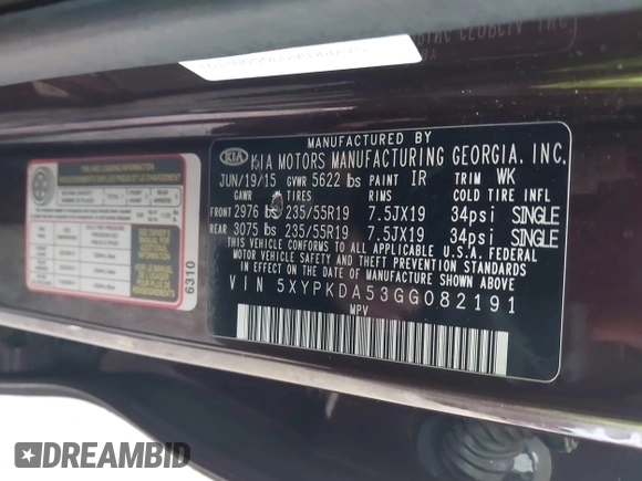 2016 Kia Sorento SX with VIN 5XYPKDA53GG082191, listed as a IAAI auction lot 41987706 with 141,397 mi miles. Bid and sale history available at carsss.com. Image 9.