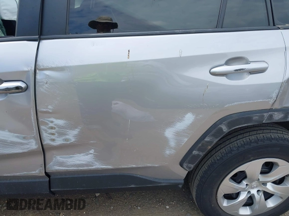 2019 Toyota RAV4 LE with VIN 2T3G1RFV1KC005954, listed as a IAAI auction lot 42489612 with 83,343 mi miles and . Bid and sale history available at DreamBid. Image 20.