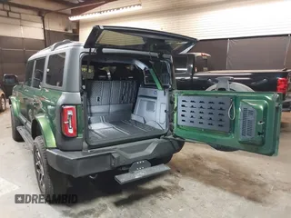 2022 Ford Bronco с VIN 1FMEE5DP5NLB39750, выставлен на аукционе IAAI как лот 41294068 с пробегом 16 939 миль миль и . История ставок и продаж доступна на DreamBid. Изображение 3.