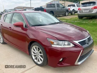 2013 Lexus CT 200h z VIN JTHKD5BH3D2165045, wystawiony jako Copart lot #59756555 z przebiegiem 106 547 mil mil oraz Tytuł czysty. Historia ofert i sprzedaży dostępna na DreamBid. Obrazek 1.