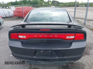 2014 Dodge Charger Police z VIN 2C3CDXAT9EH191184, wystawiony jako IAAI lot #42468882 z przebiegiem 202 790 mil mil oraz . Historia ofert i sprzedaży dostępna na DreamBid. Obrazek 16.