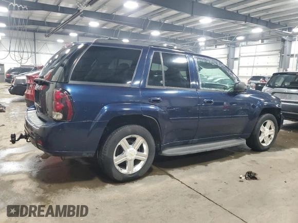 2008 Chevrolet TrailBlazer 1LT with VIN 1GNDT13S982213824, listed as a Copart auction lot 41818795 with 224,163 mi miles and Salvage Title. Bid and sale history available at DreamBid. Image 3.