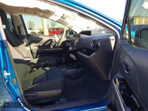 2017 Toyota Prius One with VIN JTDKDTB35H1594029, listed as a IAAI auction lot 41420731 with 153,861 mi miles. Bid and sale history available at carsss.com. Image 5.