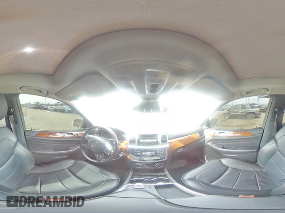 2013 Mercedes-Benz M 550 with VIN 4JGDA7DB5DA236934, listed as a Copart auction lot 46062985 with 98,768 mi miles and Salvage title. Bid and sale history available at DreamBid. Image 14.