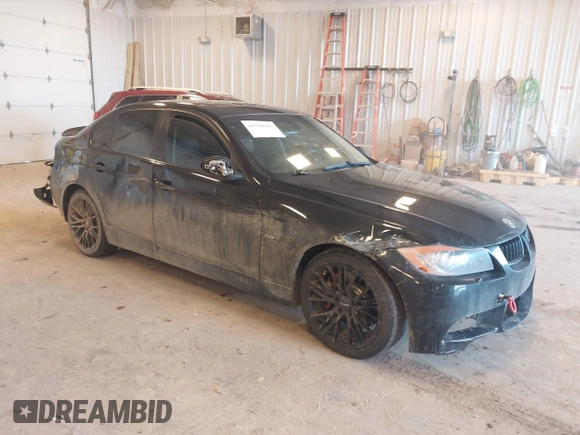 2008 BMW 3 Series 335xi with VIN WBAVD53528A009302, listed as a IAAI auction lot 41700905 with 116,559 mi miles. Bid and sale history available at carsss.com. Image 1.