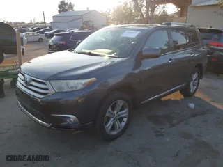 2011 Toyota Highlander Limited with VIN 5TDYK3EH0BS041953, listed as a IAAI auction lot 41429353 with 203,327 mi miles. Bid and sale history available at carsss.com. Image 18.
