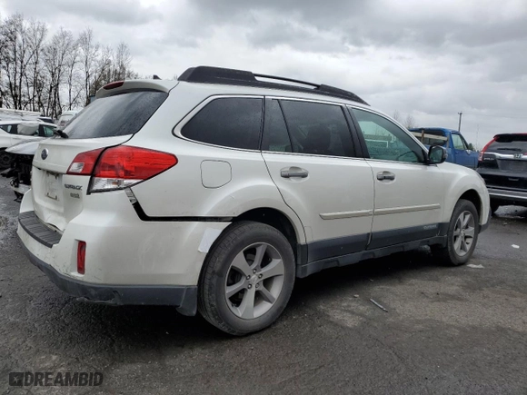 2014 Subaru Outback 2.5i Limited with VIN 4S4BRBPC2E3300974, listed as a Copart auction lot 48107125 with 134,437 mi miles and Salvage Title. Bid and sale history available at carsss.com. Image 3.