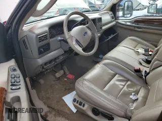 2003 Ford F-350 XL with VIN 1FTSW31F13EA13259, listed as a Copart auction lot 80345954 with 209,898 mi miles and Salvage title. Bid and sale history available at DreamBid. Image 8.