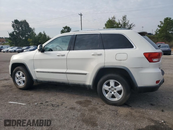 2011 Jeep Grand Cherokee Laredo with VIN 1J4RR4GG2BC581987, listed as a Copart auction lot 64072515 with 213,607 mi miles and Clean title. Bid and sale history available at DreamBid. Image 2.