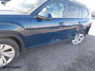 2021 Volkswagen Atlas 3.6L V6 SE w/Technology with VIN 1V2HR2CA1MC559181, listed as a IAAI auction lot 41606635 with 42,890 mi miles. Bid and sale history available at carsss.com. Image 6.