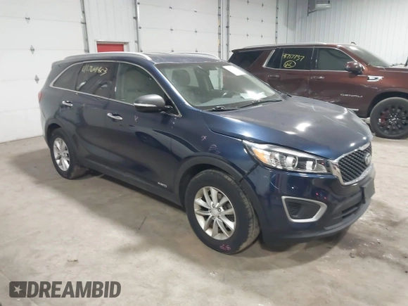 2017 Kia Sorento LX with VIN 5XYPGDA33HG293554, listed as a IAAI auction lot 41764803 with 114,673 mi miles and . Bid and sale history available at DreamBid. Image 1.