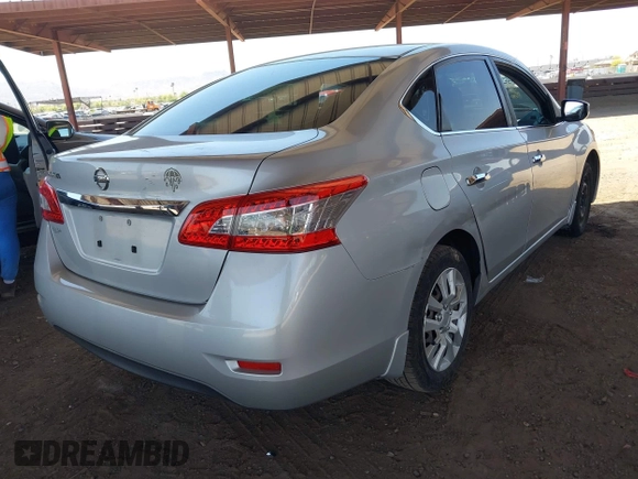 2015 Nissan Sentra S with VIN 3N1AB7AP0FY285531, listed as a IAAI auction lot 42099970 with 162,569 mi miles. Bid and sale history available at carsss.com. Image 4.