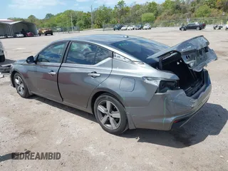 2020 Nissan Altima S z VIN 1N4BL4BV9LC143683, wystawiony jako IAAI lot #41917539 z przebiegiem 178 174 mil mil oraz . Historia ofert i sprzedaży dostępna na DreamBid. Obrazek 3.