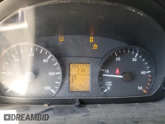 2014 Mercedes-Benz Sprinter with VIN WD3PE8DE2E5826891, listed as a Copart auction lot 54057315 with 193,177 mi miles and Clean Title. Bid and sale history available at DreamBid. Image 9.