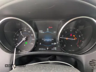 2019 Jaguar F-Pace 25t z VIN SADCS2FX0KA602177, wystawiony jako Copart lot #54498345 z przebiegiem 91 122 mil mil oraz Szkody całkowita. Historia ofert i sprzedaży dostępna na DreamBid. Obrazek 9.