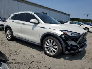 2019 Infiniti QX50 Essential with VIN 3PCAJ5M3XKF117589, listed as a Copart auction lot 58156705 with 59,554 mi miles and Salvage title. Bid and sale history available at DreamBid. Image 4.
