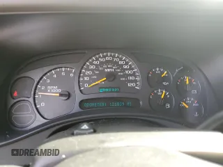 2005 Chevrolet Tahoe LS with VIN 1GNEC13V55R149699, listed as a Copart auction lot 56074485 with 121,039 mi miles and Clean Title. Bid and sale history available at DreamBid. Image 9.