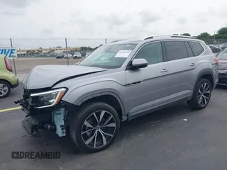 2024 Volkswagen Atlas SEL Premium R-Line with VIN 1V2FR2CA7RC595004, listed as a IAAI auction lot 42425330 with 16,171 mi miles and . Bid and sale history available at DreamBid. Image 18.
