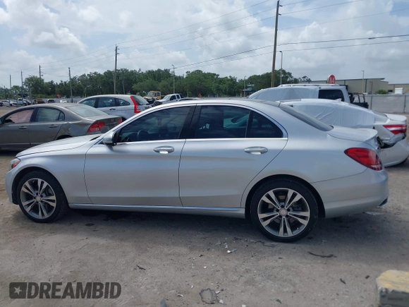 2016 Mercedes-Benz C 300 Luxury with VIN 55SWF4KB0GU138307, listed as a IAAI auction lot 42493236 with 71,342 mi miles and . Bid and sale history available at DreamBid. Image 15.