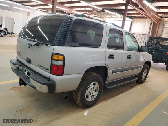 2004 Chevrolet Tahoe Z71 with VIN 1GNEK13Z04R202779, listed as a Copart auction lot 49379925 with 124,190 mi miles and Salvage Title. Bid and sale history available at carsss.com. Image 3.