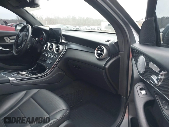2018 Mercedes-Benz GLC with VIN WDC0J4KB3JF359368, listed as a IAAI auction lot 41337058 with 106,660 mi miles. Bid and sale history available at carsss.com. Image 5.