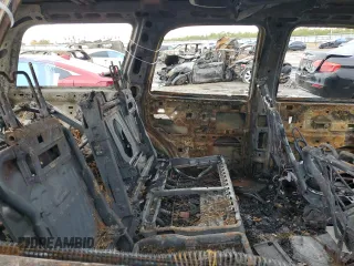 2003 Chevrolet Tahoe LS z VIN 1GNEC13T23J285248, wystawiony jako Copart lot #82634824 z przebiegiem Nie podano mil oraz Nie do naprawy • Non repairable. Historia ofert i sprzedaży dostępna na DreamBid. Obrazek 11.