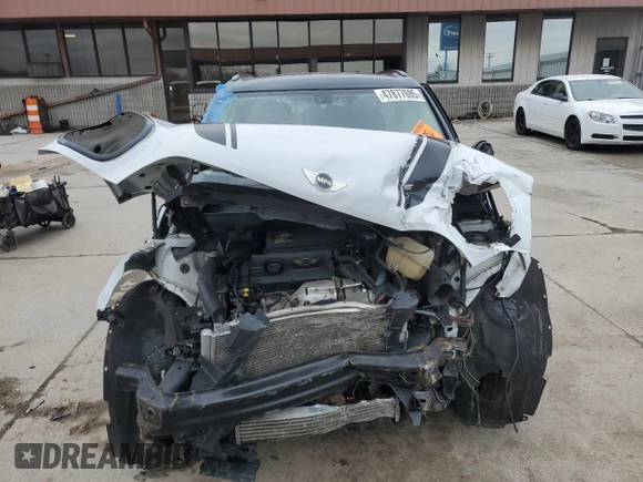 2015 MINI Countryman S with VIN WMWZC5C54FWP45274, listed as a Copart auction lot 47877695 with Not Provided miles and Salvage Title. Bid and sale history available at DreamBid. Image 5.