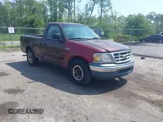 2000 Ford F-150 XL with VIN 1FTZF1721YNB05244, listed as a IAAI auction lot 42298391 with Not provided miles and . Bid and sale history available at DreamBid. Image 1.