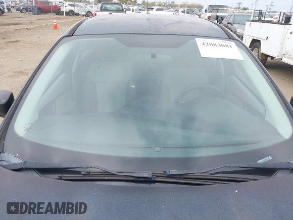 2013 Ford Focus SE with VIN 1FADP3K2XDL247582, listed as a IAAI auction lot 42083081 with 195,688 mi miles. Bid and sale history available at carsss.com. Image 12.