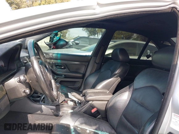 2000 BMW M5 z VIN WBSDE9349YBZ96946, wystawiony jako IAAI lot #42043141 z przebiegiem 107 000 mil mil oraz . Historia ofert i sprzedaży dostępna na DreamBid. Obrazek 15.