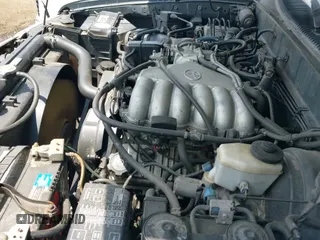 1997 Toyota 4Runner SR5 z VIN JT3HN86R7V0068994, wystawiony jako IAAI lot #42954584 z przebiegiem 354 785 mil mil oraz . Historia ofert i sprzedaży dostępna na DreamBid. Obrazek 19.