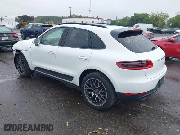 2016 Porsche Macan S with VIN WP1AB2A59GLB47204, listed as a IAAI auction lot 42512482 with 146,586 mi miles and . Bid and sale history available at DreamBid. Image 3.