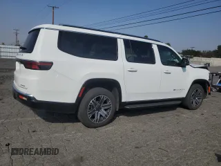 2024 Jeep Wagoneer Series II с VIN 1C4SJRBP9RS112706, выставлен на аукционе Copart как лот 43934105 с пробегом 22 314 миль миль и Чистый • Clean title. История ставок и продаж доступна на DreamBid. Изображение 3.