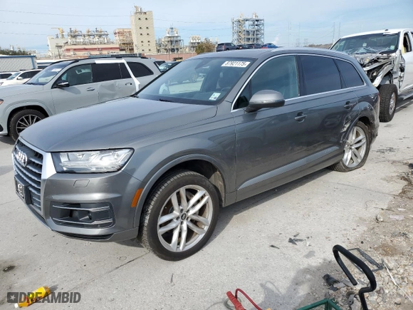 2017 Audi Q7 Prestige with VIN WA1VAAF74HD021400, listed as a Copart auction lot 87921175 with 62,577 mi miles and Salvage Title. Bid and sale history available at carsss.com. Image 1.