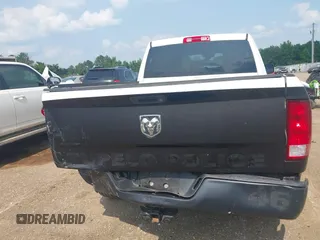 2015 Ram 1500 Express z VIN 1C6RR6FT4FS554650, wystawiony jako IAAI lot #42366158 z przebiegiem 216 857 mil mil oraz . Historia ofert i sprzedaży dostępna na DreamBid. Obrazek 17.