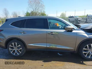 2024 Acura MDX w/Technology Package with VIN 5J8YE1H47RL005369, listed as a IAAI auction lot 41982915 with 17,307 mi miles. Bid and sale history available at carsss.com. Image 14.