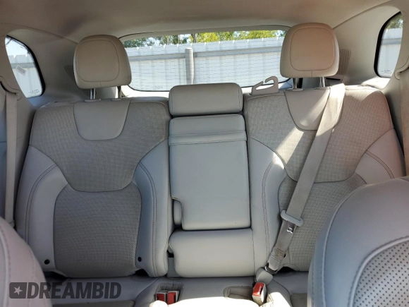 2019 Jeep Cherokee Limited with VIN 1C4PJLDB2KD340920, listed as a Copart auction lot 53554965 with 70,384 mi miles and Non Repairable. Bid and sale history available at DreamBid. Image 10.