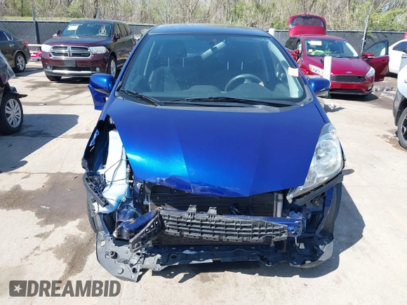2010 Honda Fit Sport with VIN JHMGE8H4XAS018807, listed as a IAAI auction lot 41990369 with 63,151 mi miles. Bid and sale history available at carsss.com. Image 13.
