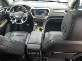 2017 GMC Acadia Denali z VIN 1GKKNXLSXHZ326755, wystawiony jako Copart lot #43527645 z przebiegiem 142 043 mil mil oraz Szkoda całkowita • Salvage title. Historia ofert i sprzedaży dostępna na DreamBid. Obrazek 8.