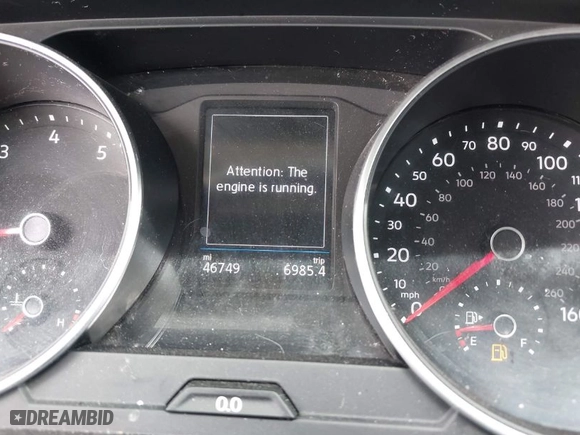 2019 Volkswagen Tiguan S with VIN 3VV1B7AXXKM056760, listed as a IAAI auction lot 41907533 with 46,749 mi miles. Bid and sale history available at carsss.com. Image 7.