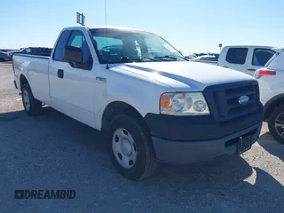 2007 Ford F-150 XL with VIN 1FTRF12217NA59906, listed as a IAAI auction lot 41685961 with 81,976 mi miles. Bid and sale history available at carsss.com. Image 1.