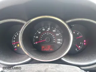 2011 Kia Sorento LX with VIN 5XYKTCA12BG032762, listed as a IAAI auction lot 41501243 with 252,216 mi miles. Bid and sale history available at carsss.com. Image 7.