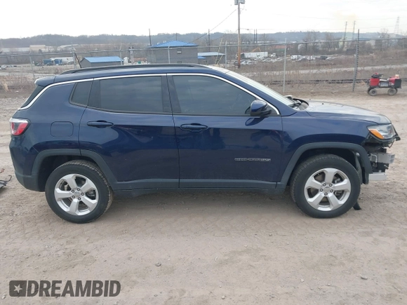 2019 Jeep Compass Latitude with VIN 3C4NJDBB3KT835802, listed as a IAAI auction lot 41893590 with 49,716 mi miles and . Bid and sale history available at DreamBid. Image 14.