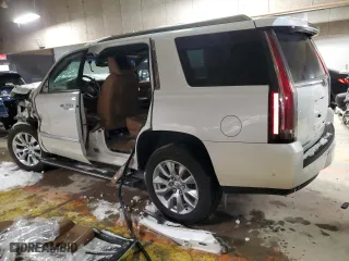 2017 Cadillac Escalade Platinum with VIN 1GYS4DKJ7HR387478, listed as a Copart auction lot 88037515 with 0 mi miles and Salvage Title. Bid and sale history available at carsss.com. Image 2.
