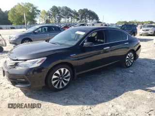 2017 Honda Accord Touring z VIN JHMCR6F7XHC011946, wystawiony jako Copart lot #50041075 z przebiegiem 104 488 mil mil oraz Szkoda całkowita • Salvage title. Historia ofert i sprzedaży dostępna na DreamBid. Obrazek 1.
