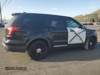 2016 Ford Police Interceptor Utility z VIN 1FM5K8AR5GGC08058, wystawiony jako Copart lot #51673255 z przebiegiem 123 955 mil mil oraz Tytuł czysty. Historia ofert i sprzedaży dostępna na DreamBid. Obrazek 3.