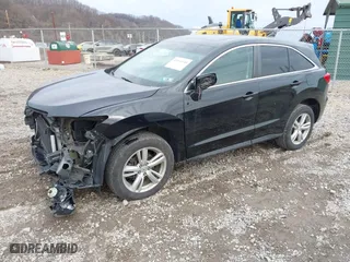 2013 Acura RDX with VIN 5J8TB3H31DL006211, listed as a IAAI auction lot 41944140 with 152,979 mi miles. Bid and sale history available at carsss.com. Image 2.