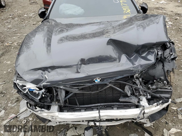 2020 BMW M8 z VIN WBSAE0C08LCD38407, wystawiony jako Copart lot #36917983 z przebiegiem 24 462 mil mil oraz . Historia ofert i sprzedaży dostępna na DreamBid. Obrazek 11.