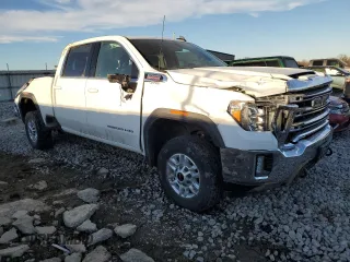 2023 GMC Sierra 2500HD SLE z VIN 1GT49MEY4PF143845, wystawiony jako Copart lot #48403215 z przebiegiem 47 843 mil mil oraz Szkoda całkowita • Salvage title. Historia ofert i sprzedaży dostępna na DreamBid. Obrazek 4.